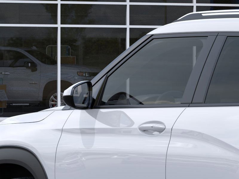 2026 Chevrolet Trailblazer LT photo 8