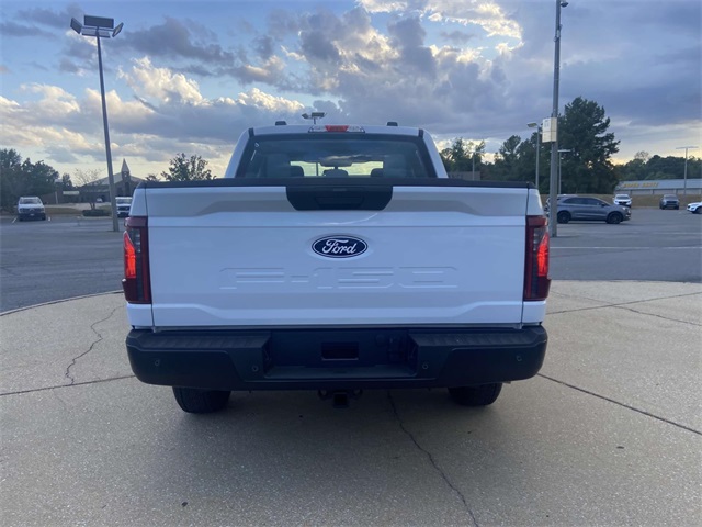 2025 Ford F-150 XL photo 3