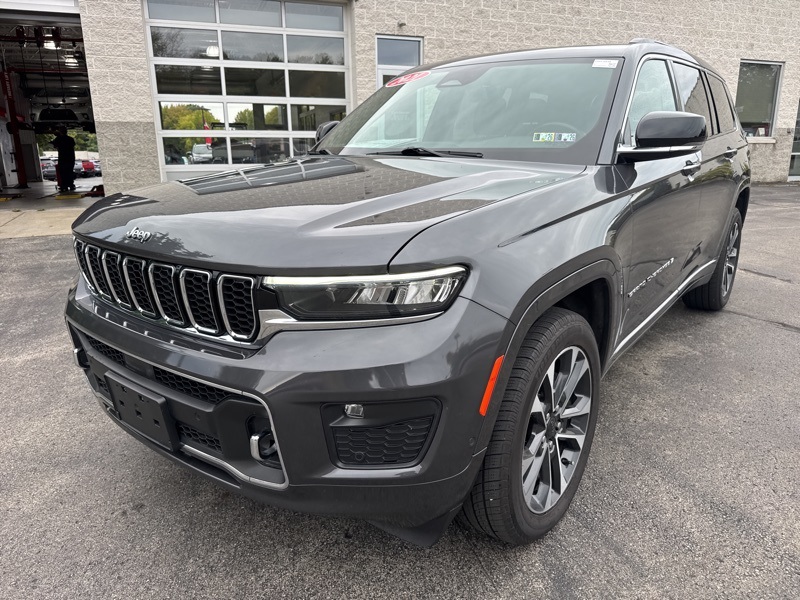 2021 Jeep Grand Cherokee Overland Sport photo 6