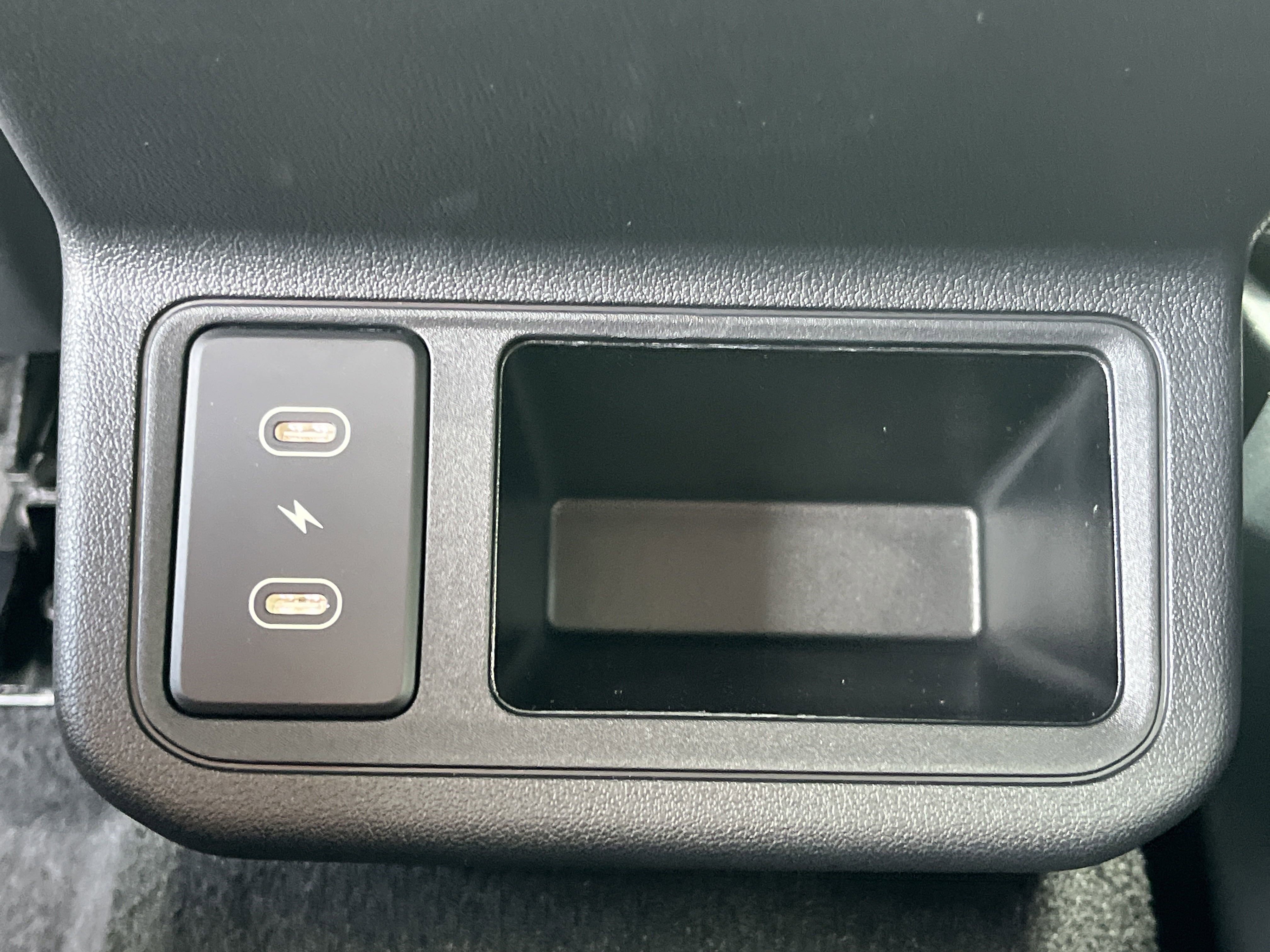 2025 Kia K4 LXS photo 9