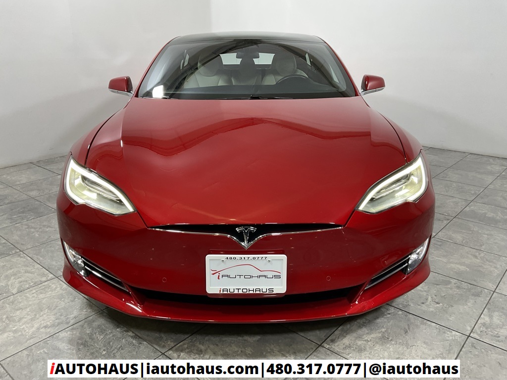2020 Tesla Model S Long Range photo 3