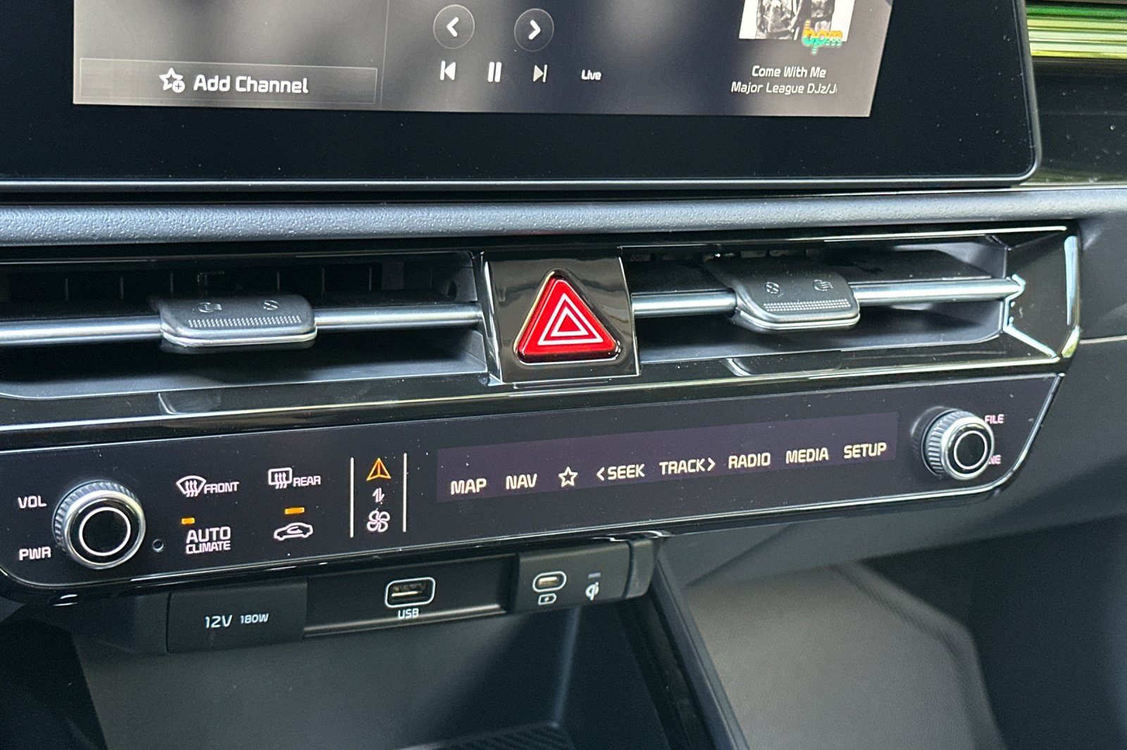 2025 Kia Niro EX Touring photo 16