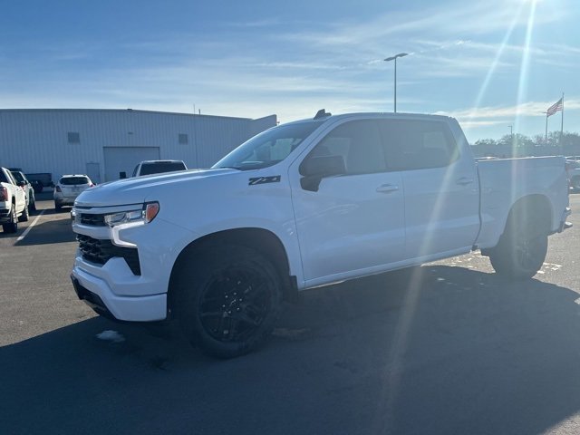 Used 2024 Chevrolet Silverado 1500 RST with VIN 2GCUDEED6R1164630 for sale in Kansas City