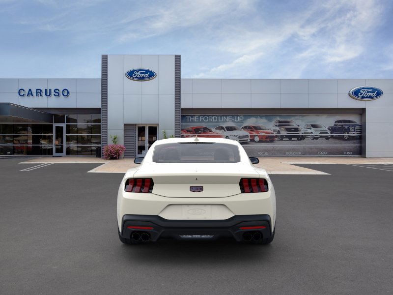 2025 Ford Mustang GT Premium photo 5