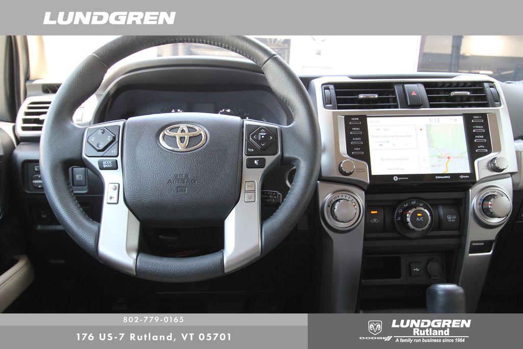 2021 Toyota 4Runner SR5 Premium photo 4