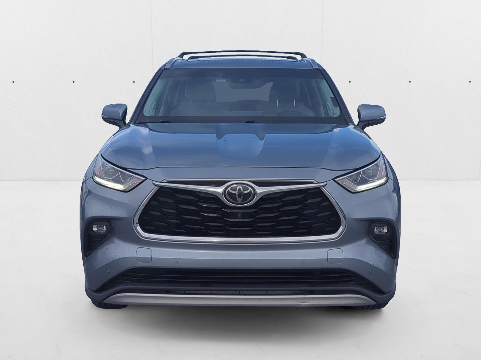 2021 Toyota Highlander Platinum photo 2
