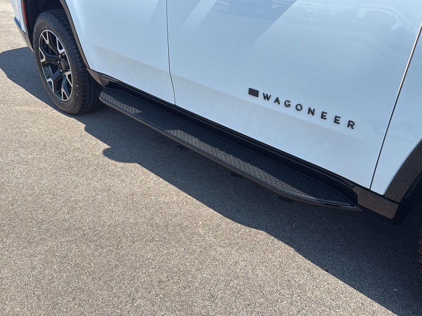 2025 Jeep Wagoneer Series II Overland photo 20