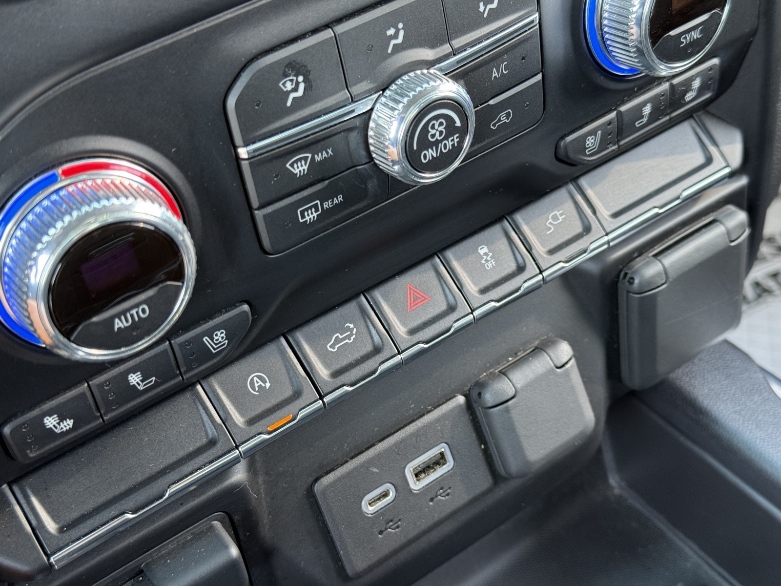 2020 Gmc Sierra 1500 SLT photo 25