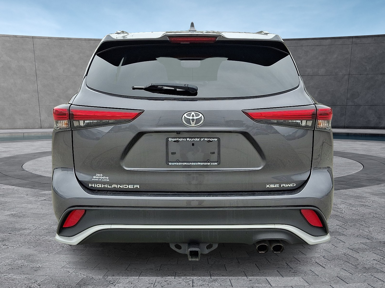 2023 Toyota Highlander XSE photo 9