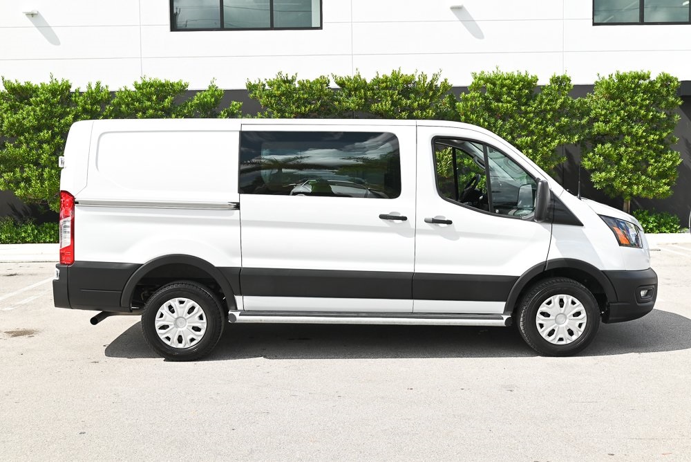 2024 Ford Transit photo 4