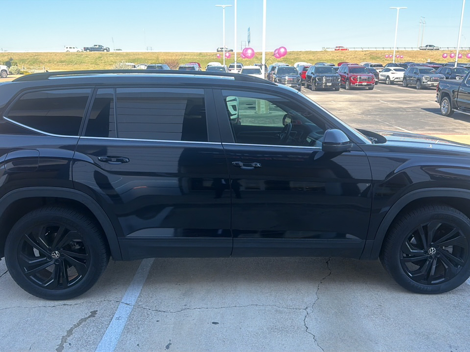 2021 Volkswagen Atlas V6 SE Technology photo 2