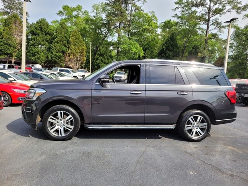 2023 Ford Expedition Limited photo 4
