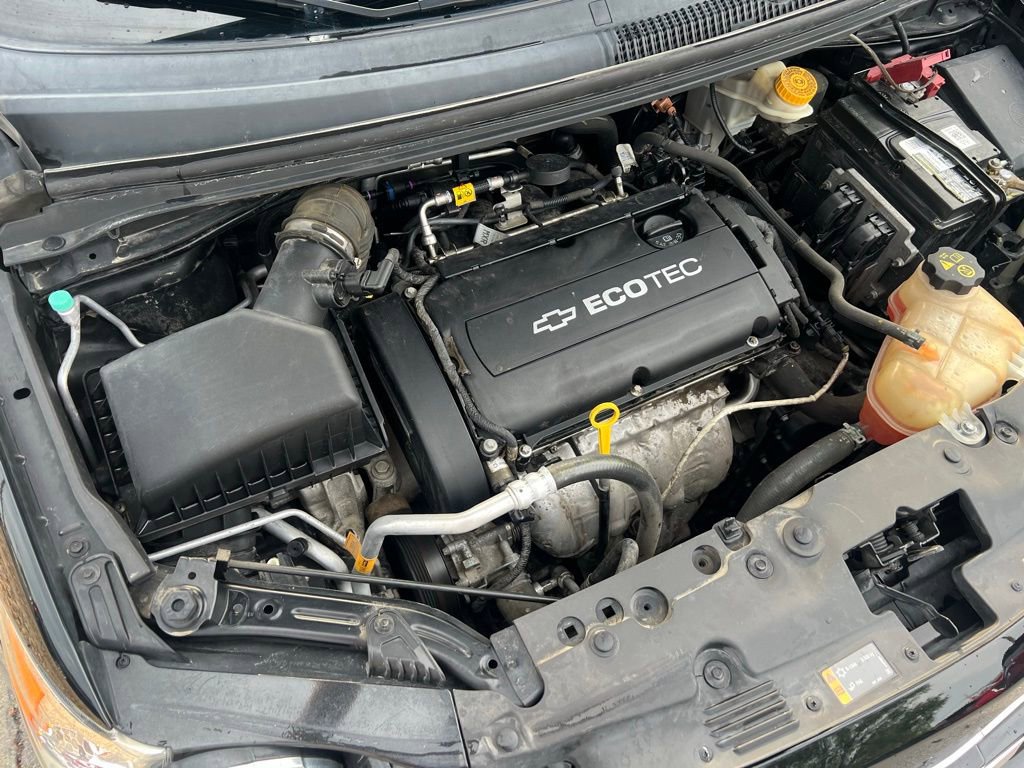 2012 Chevrolet Sonic LTZ photo 34