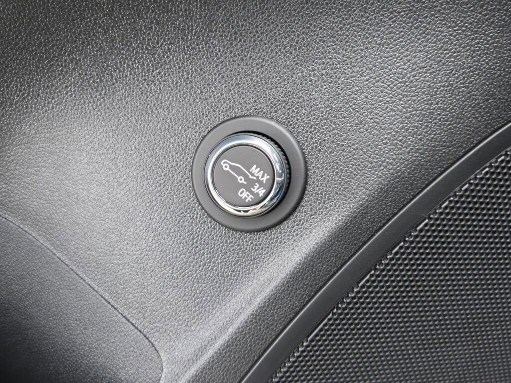 2025 Buick Envision Sport Touring photo 24