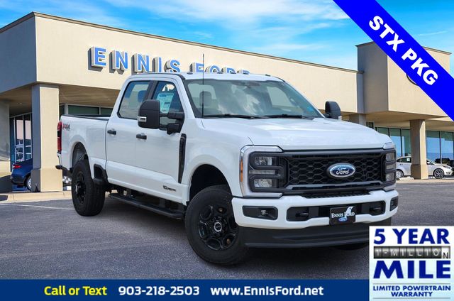 2026 Ford F-250 Super Duty XL's photo