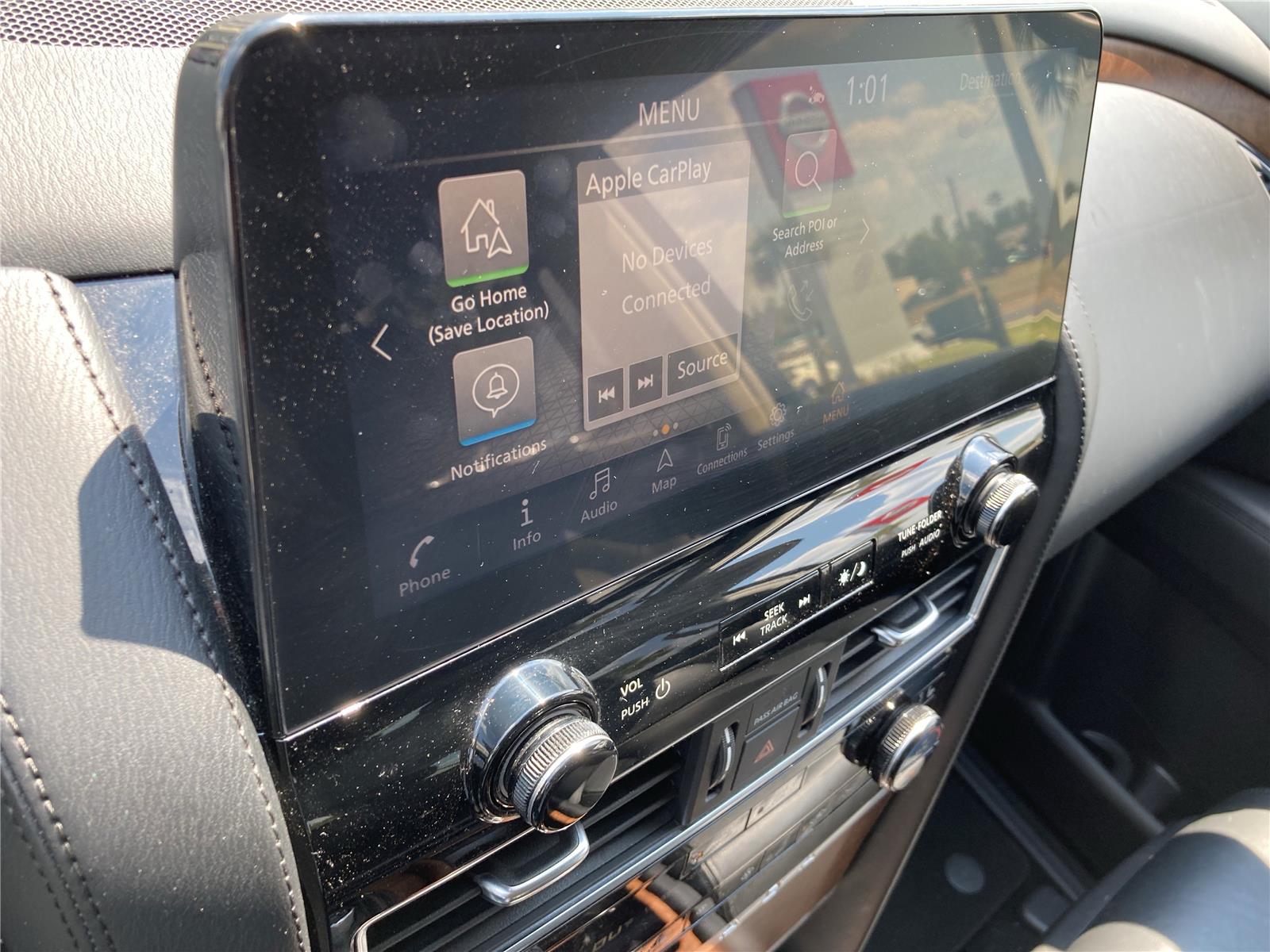 2023 Nissan Armada SL photo 13