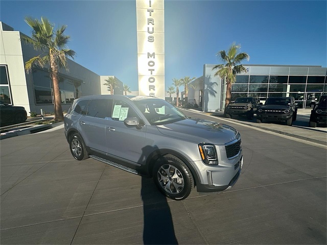 2022 Kia Telluride EX's photo