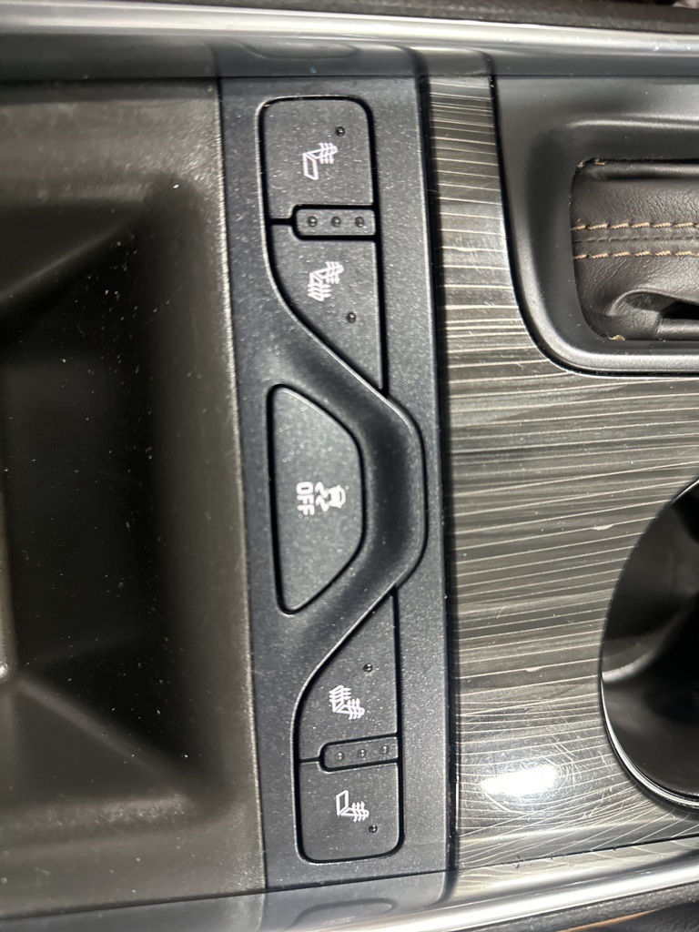 PreOwned 2019 Chevrolet Impala Premier 4D Sedan in Evansville 122768