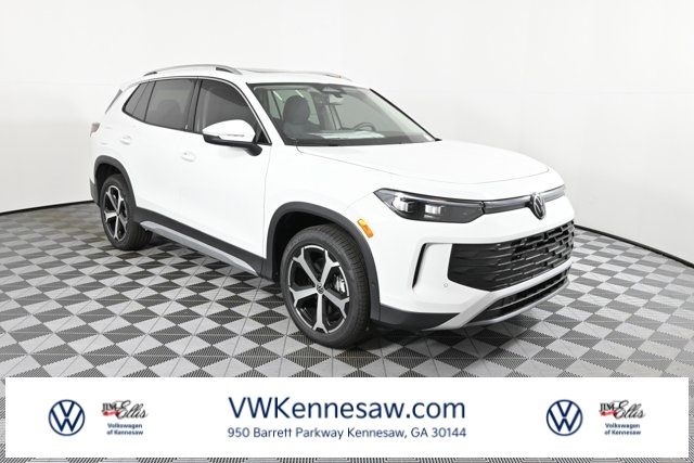 2026 Volkswagen Tiguan SE's photo