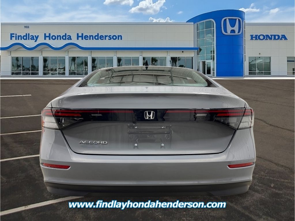 2025 Honda Accord SE photo 4