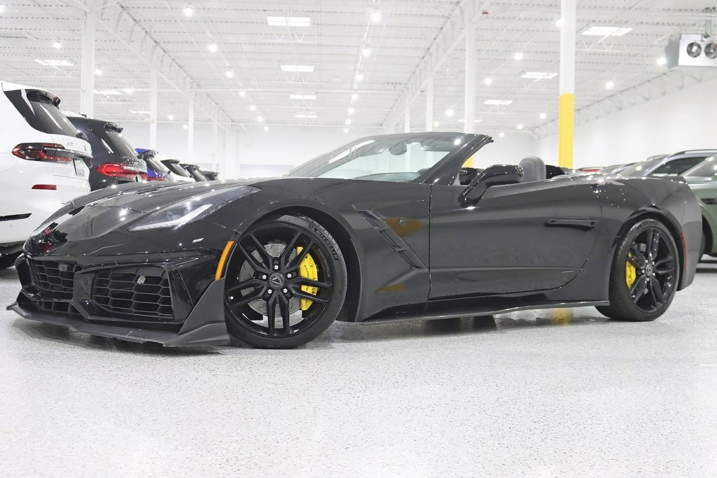 2016 Chevrolet Corvette Stingray Z51 3LT photo 2