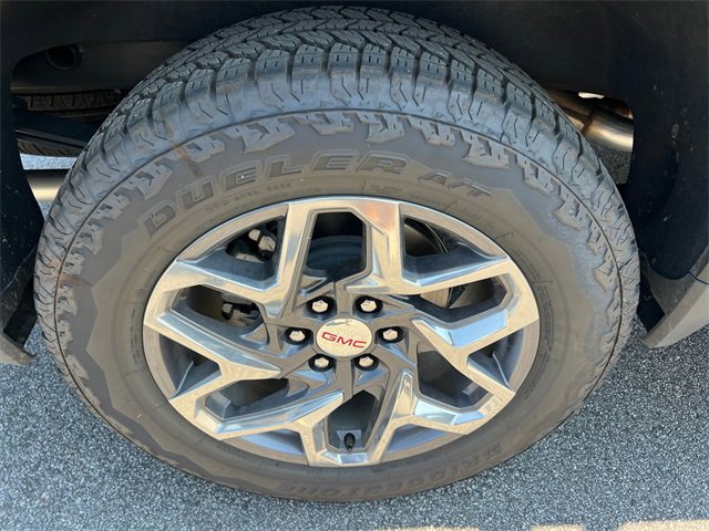 2025 Gmc Sierra 1500 SLT photo 16
