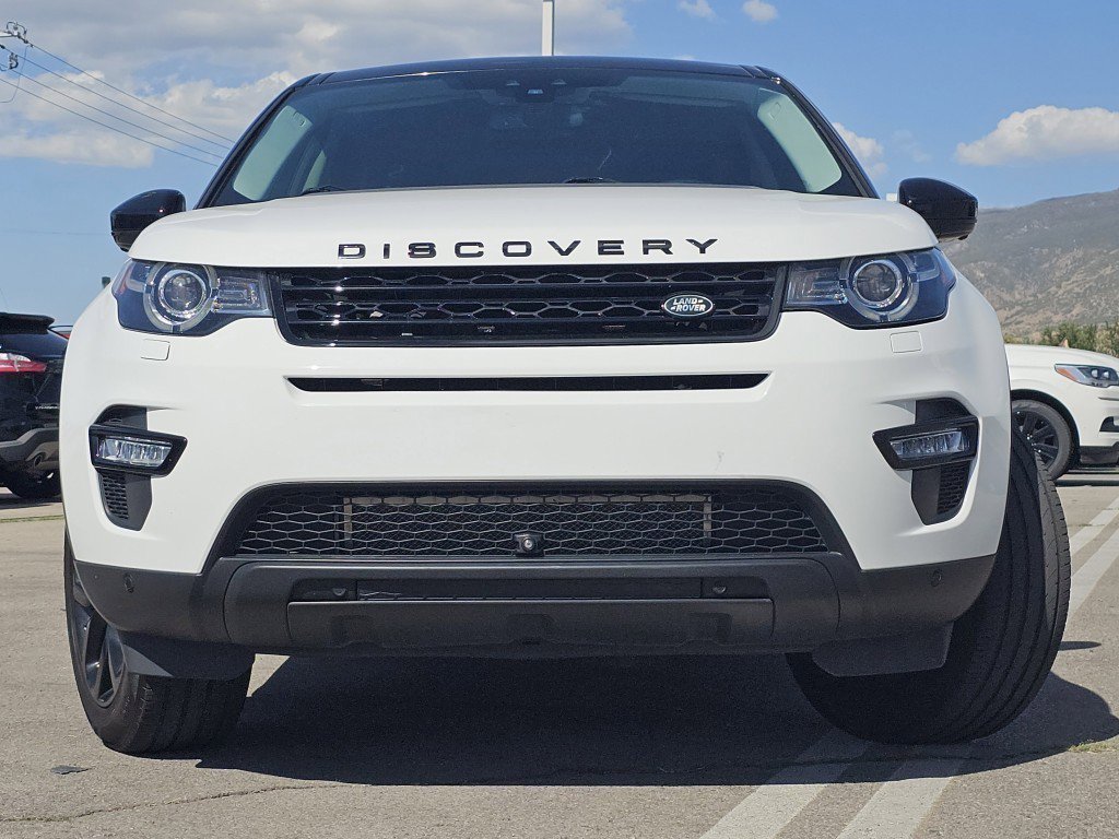 2016 Land Rover Discovery Sport HSE photo 3