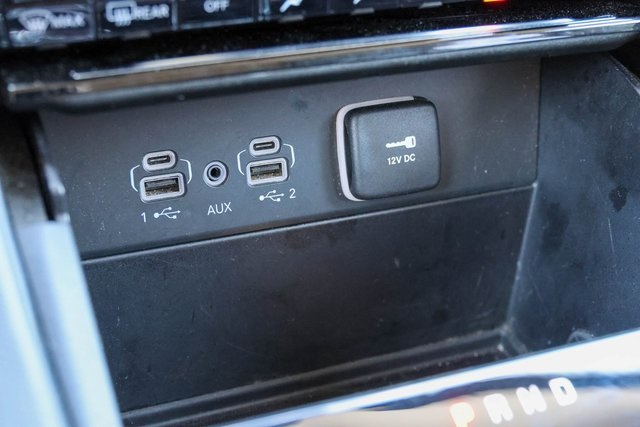 Used 2023 Gray Jeep Limited image 29