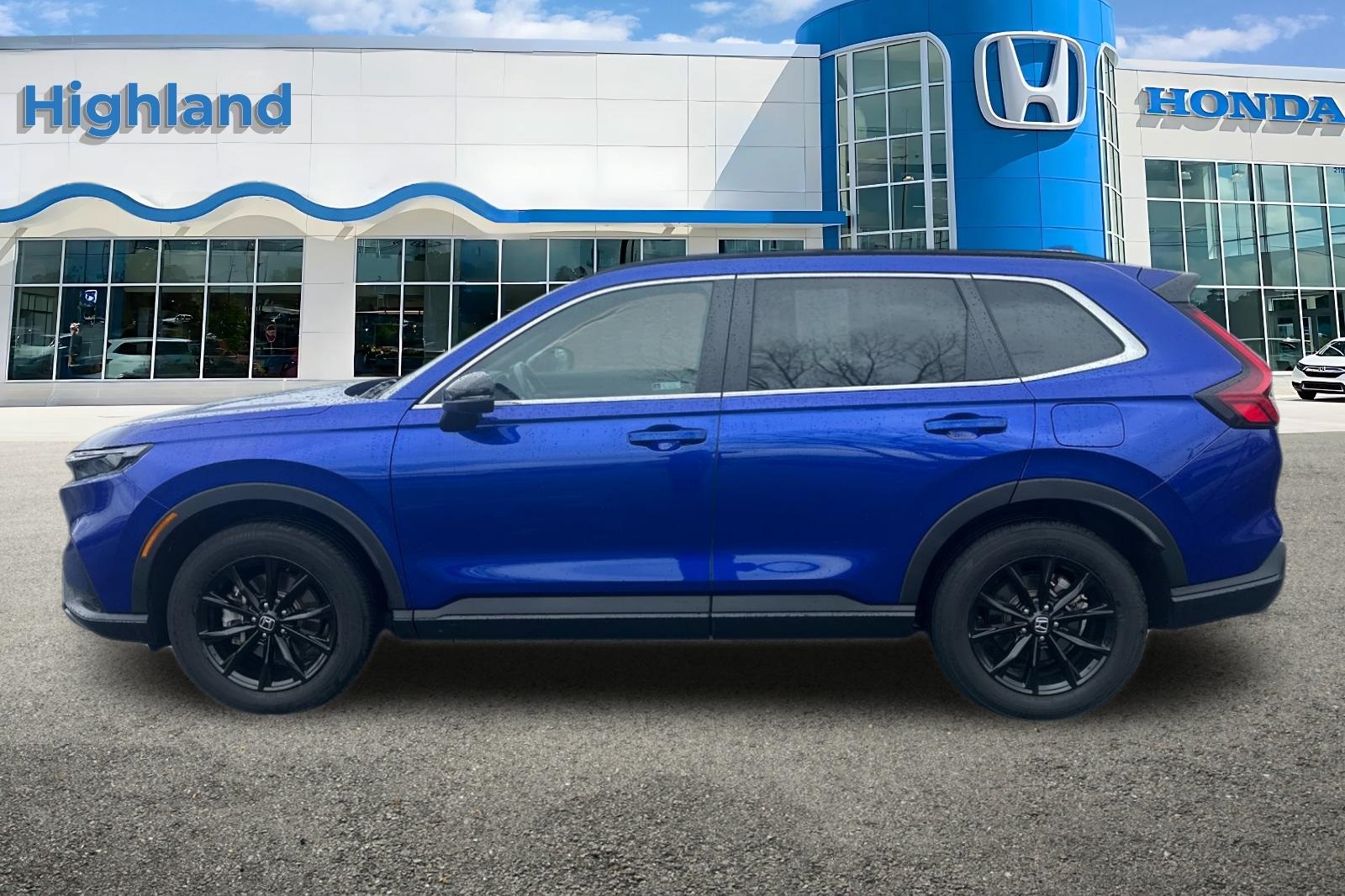 2023 Honda CR-V Hybrid Sport photo 2