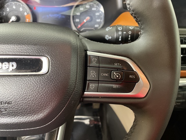 2023 Jeep Compass Limited photo 21