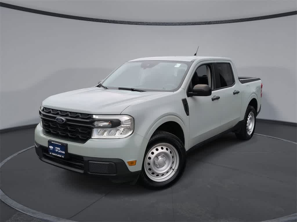 2022 Ford Maverick XL's photo