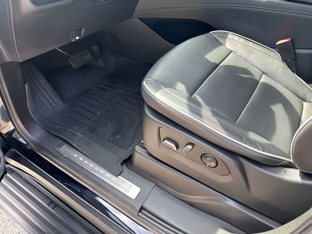 2023 Cadillac Escalade Sport photo 27