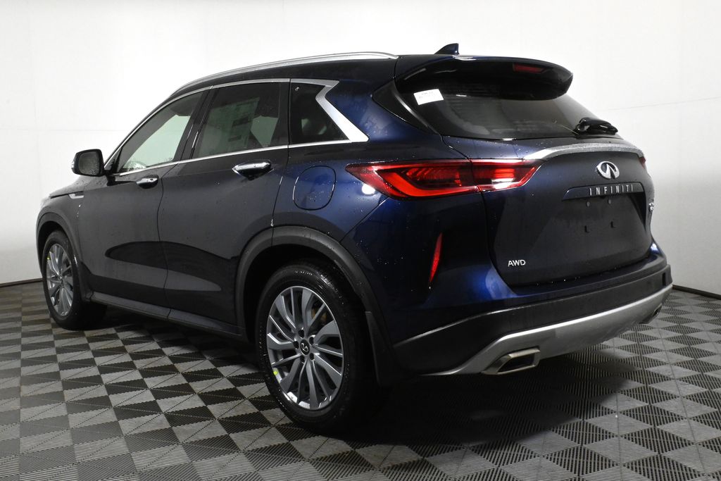 2025 Infiniti QX50 Luxe photo 5