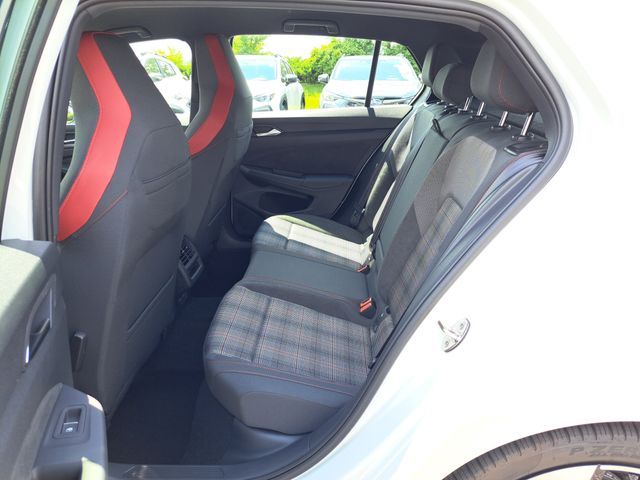 2025 Volkswagen Golf GTI S photo 12