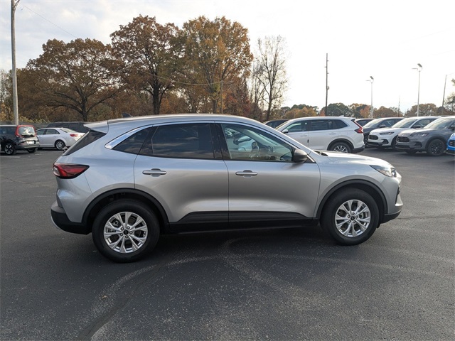 2023 Ford Escape Active photo 3