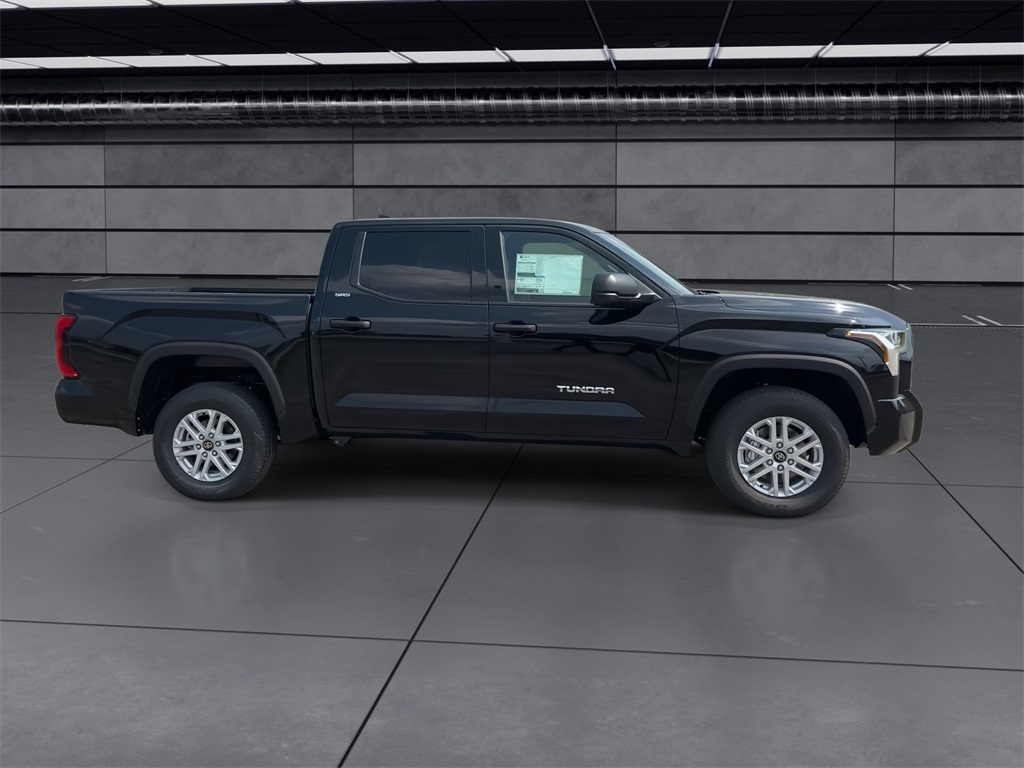 2025 Toyota Tundra SR5 photo 9