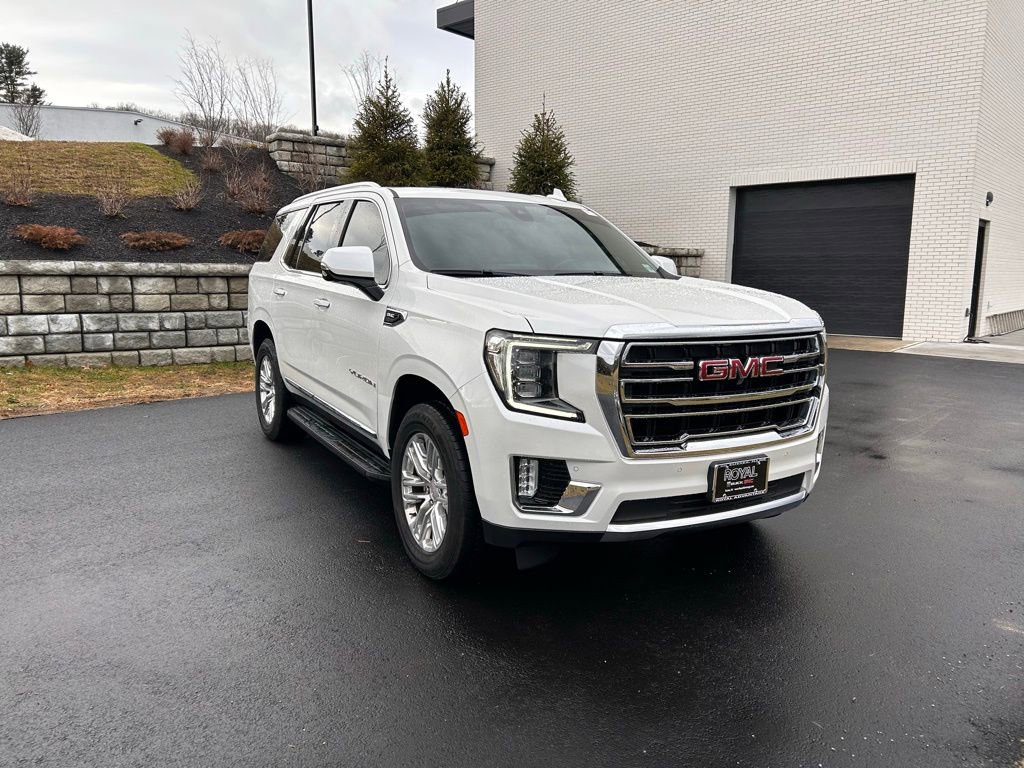 2021 GMC Yukon SLT's photo