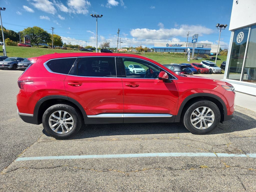 2020 Hyundai Santa Fe SEL photo 5