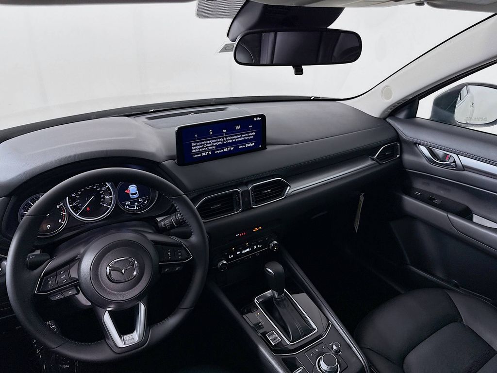 2025 Mazda CX-5 2.5 Select photo 22