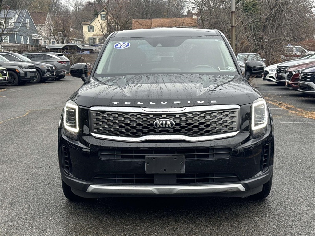 2020 Kia Telluride LX photo 2