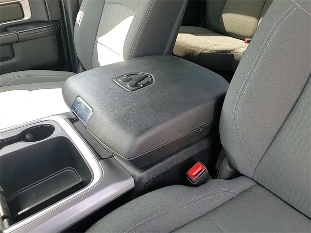 2023 Ram 1500 Classic Warlock photo 18