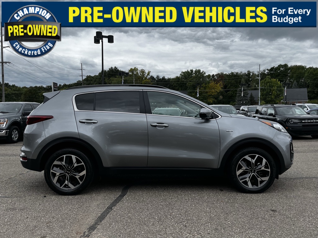 2022 Kia Sportage EX photo 6