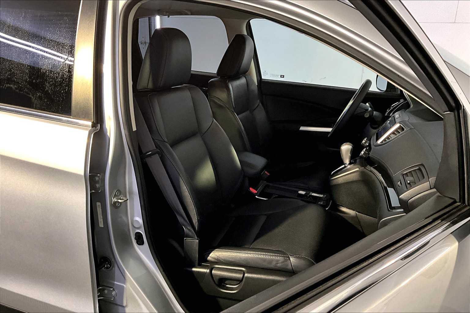 2016 Honda CR-V EX-L photo 7