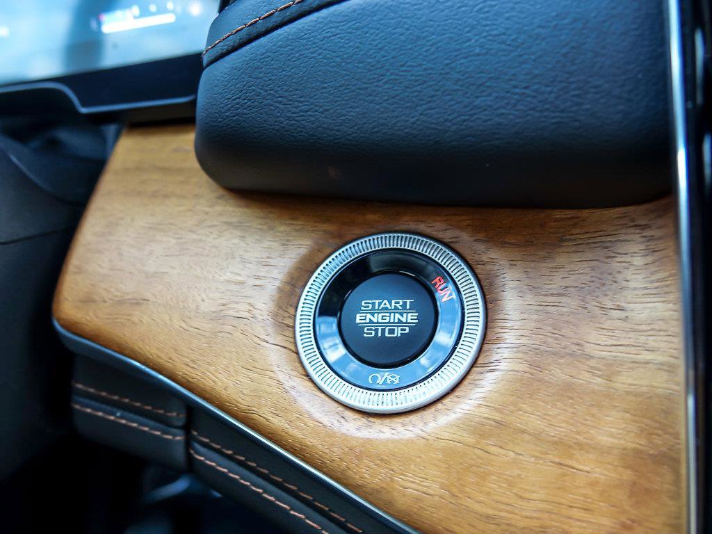 2023 JEEP GRAND CHEROKEE - Image 22