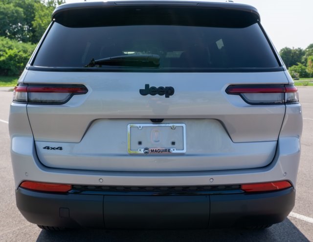 2025 Jeep Grand Cherokee Altitude X photo 5