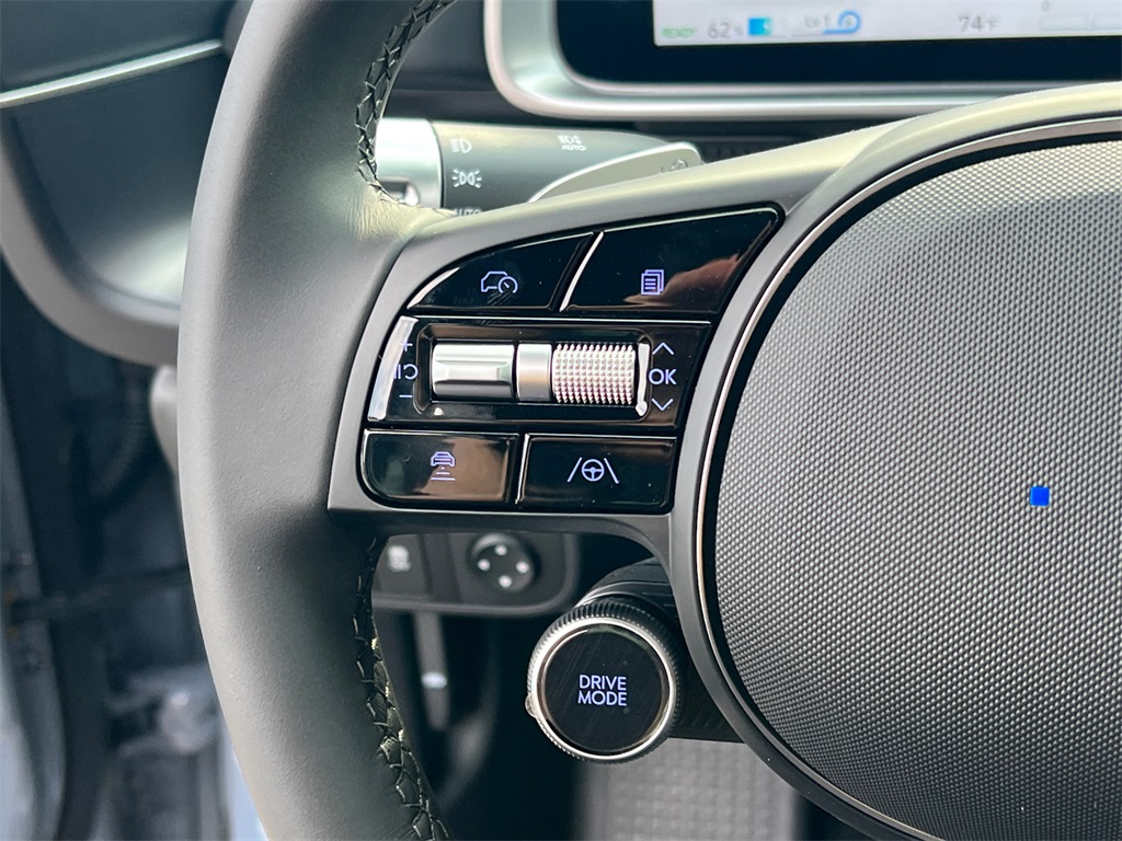 2025 Hyundai Ioniq 6 SEL photo 24