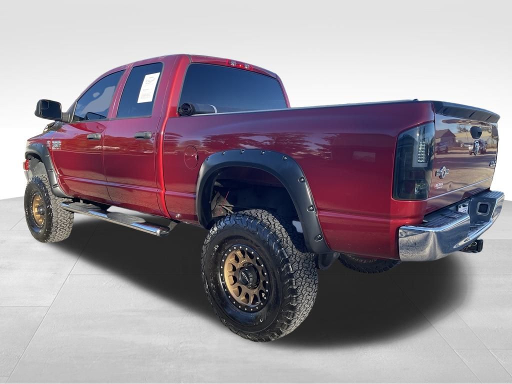 2008 Dodge Ram SLT photo 3