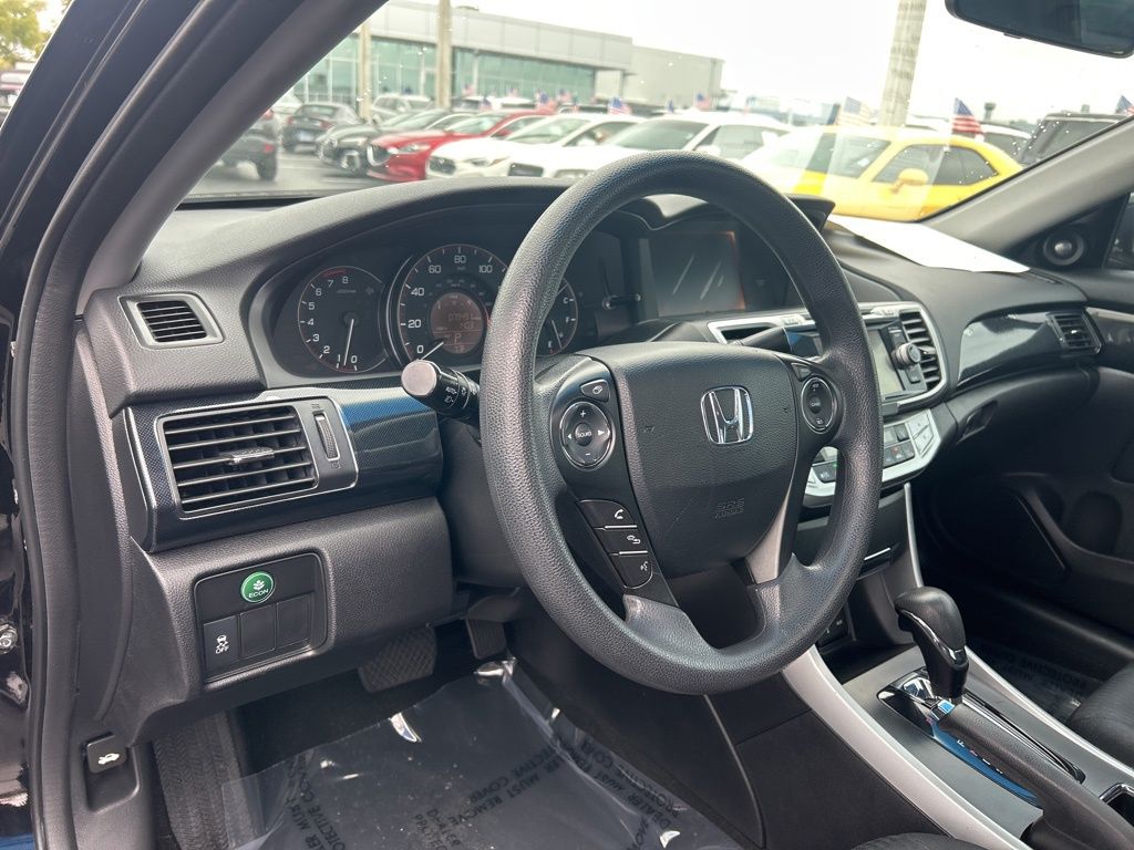 2013 Honda Accord EX photo 10