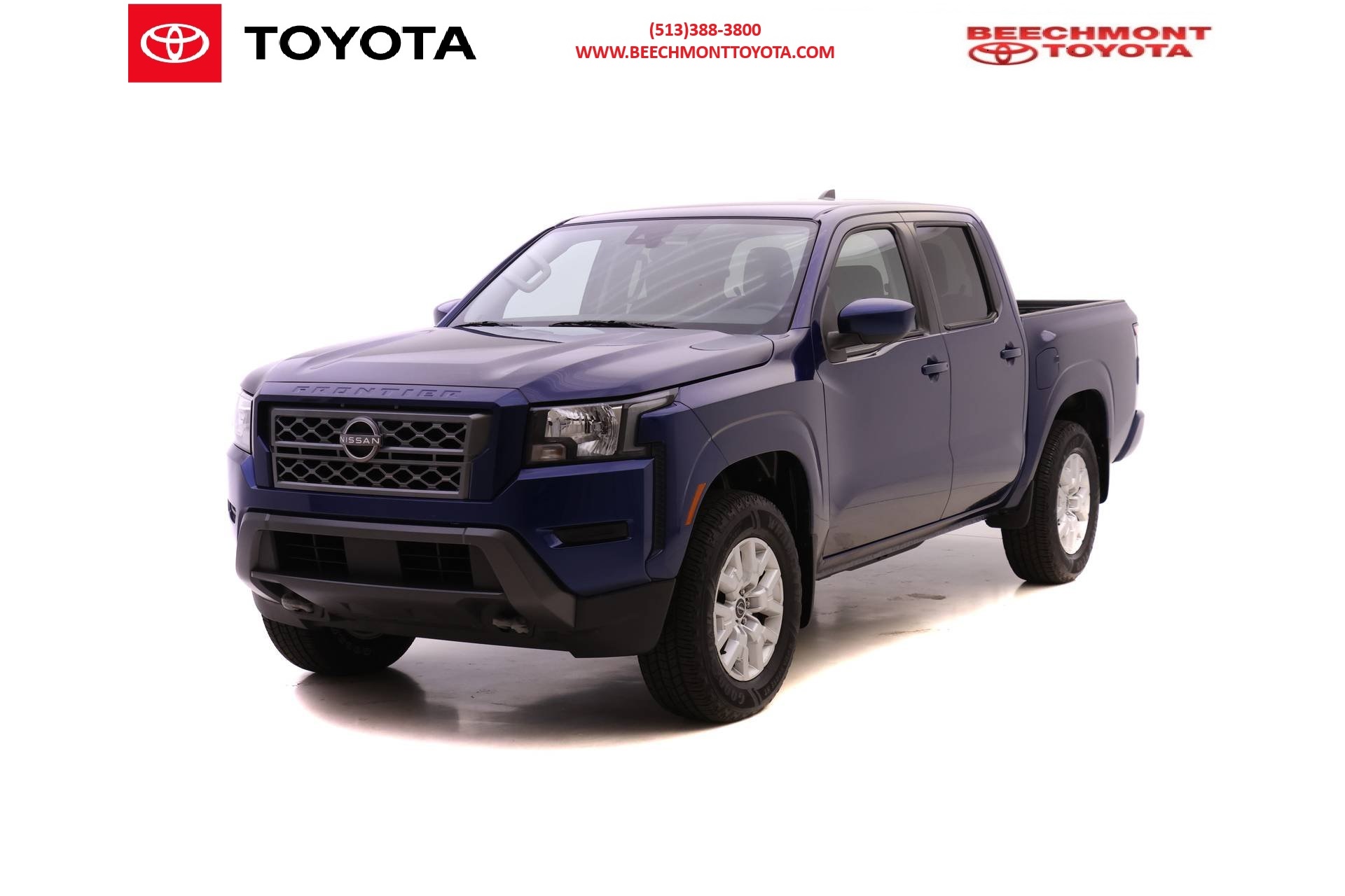 2022 Nissan Frontier SV's photo