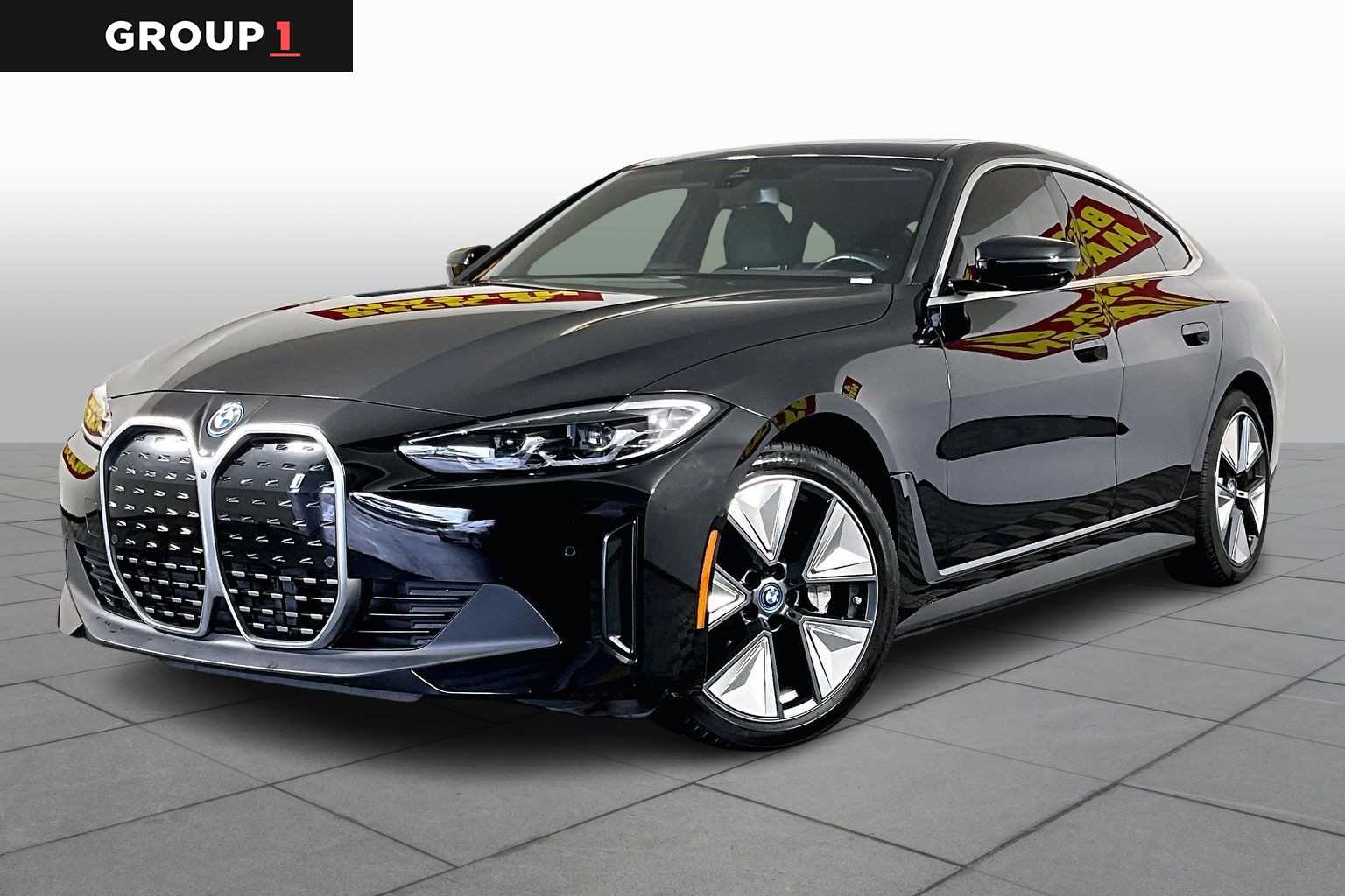 2024 BMW i4 40's photo